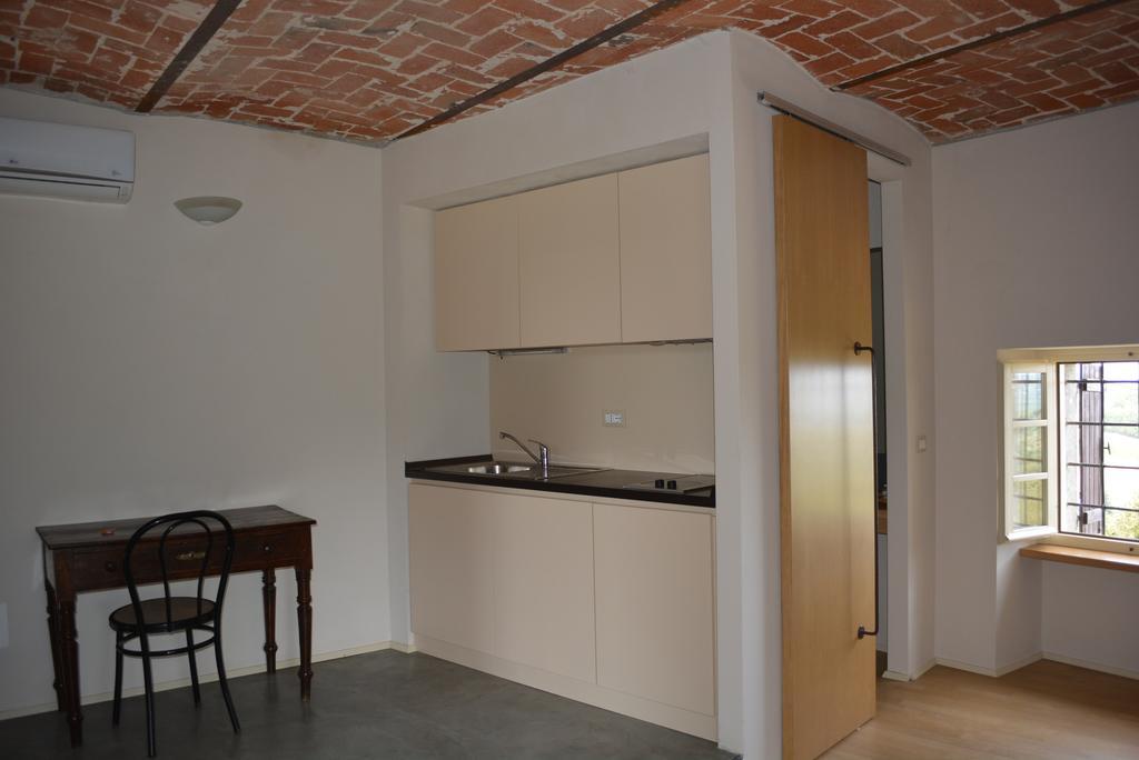 Cascina Valtignosa Camere Con Vigna Cassine Exterior photo